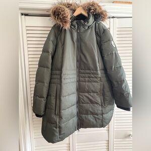 Women's Green Puffer Jacket with Fur Hood